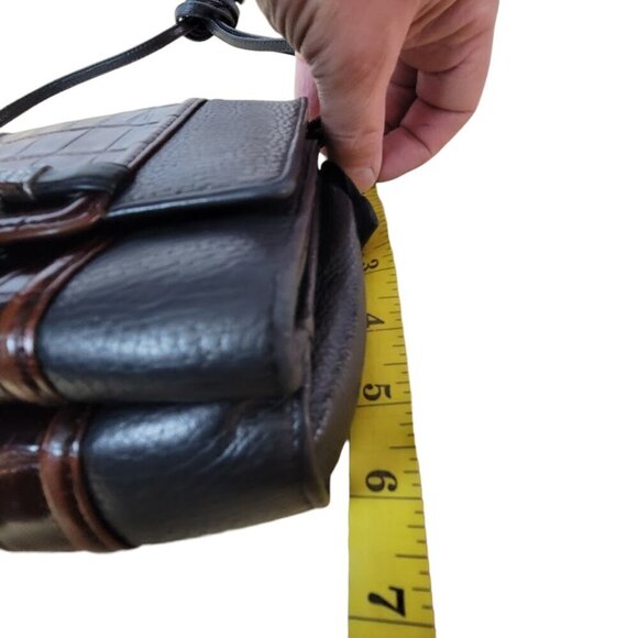 Brighton Cross Body Leather Purse Organizer - Picture 9 of 12